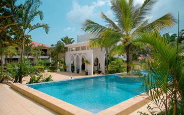 AHG Hisia Nungwi Experience 4*