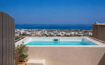 Nalas Suites Emporio Santorini 