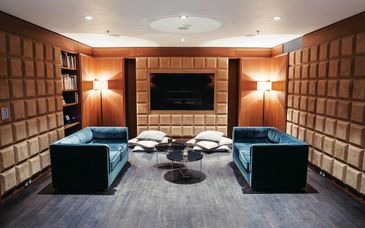 The Emblem Hotel 5*