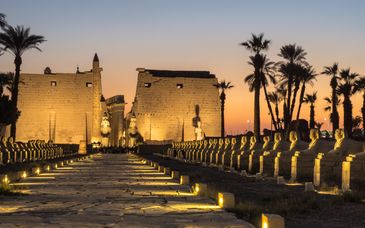 Circuito en grupo: Lo esencial del Nilo y El Cairo en 7 noches