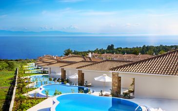 Ajul Luxury Hotel & Spa Resort 5*