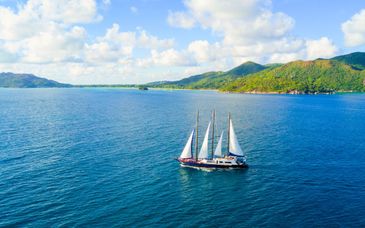 7 noches navegando por las Seychelles
