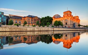 Palace Berlin 5*