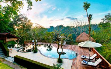 Combinado en Nandini Jungle Resort & Spa Bali y The Royal Beach Seminyak