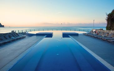 Avala Resort & Villas 4*