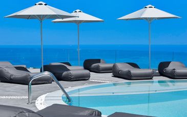 Aperanto Suites 4*