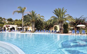 Hôtel I Melograni 4*