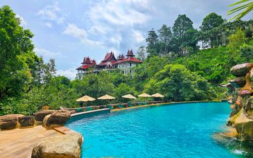 Cape House Langsuan 5*, Panviman 5* et Railay Village 4* ou Sofitel Krabi 5*