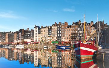 Hôtel Le Cheval Blanc ou Hôtel Le Dauphin