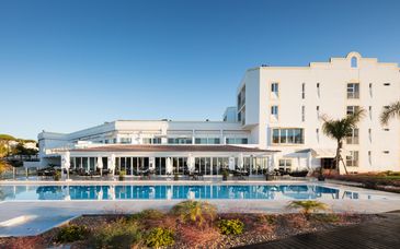 Dona Filipa Hotel 5*