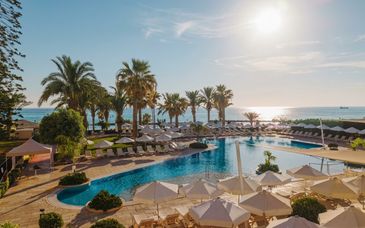 Venus Beach Hôtel 5*