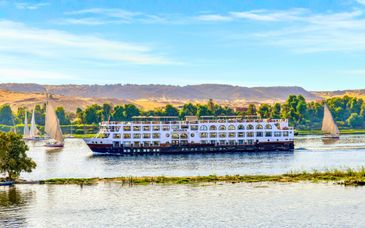 Hôtel Hyatt Regency Cairo West 5* et croisière Mövenpick 5* sur le Nil 