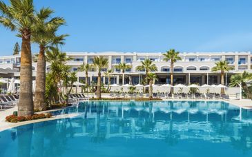 Club Coralia Mitsis Rodos Village Beach Hôtel & Spa 5*