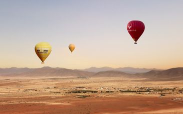 Séjour multi-activités : Dunes d'Agafay, Marrakech et montgolfière 