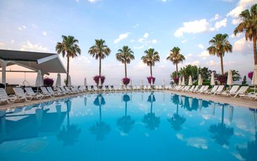 Falcon Hotel 4*