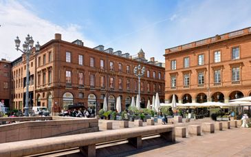 Plaza Hotel Capitole Toulouse 4*