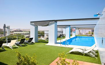 Hôtel NH Plaza De Armas 4*