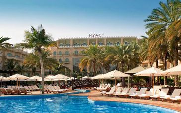 Grand Hyatt Muscat 5* et séjour possible au Stars Gate Desert Camp