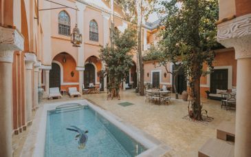 Riad Le Perroquet Bleu 4*