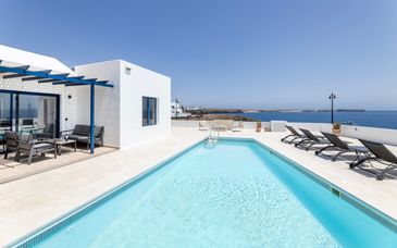 Lanzarote Villas Marina Volcan 4*