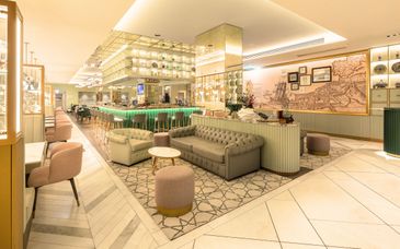 The Emerald House Lisbon 4* - Curio Collection by Hilton