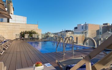 H10 Art Gallery 4* et Balneario Playa de Comarruga 4*