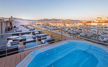 Hôtel Port Salins 4*