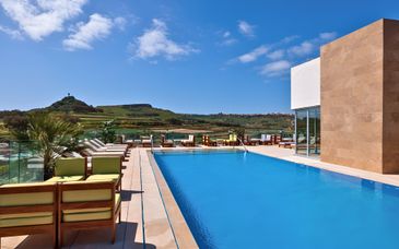 Reef Hotel & Spa 4*