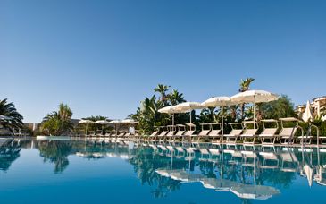 Hotel Voi Arenella Resort 4*