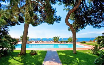 Grand Hotel Baia Verde 4*