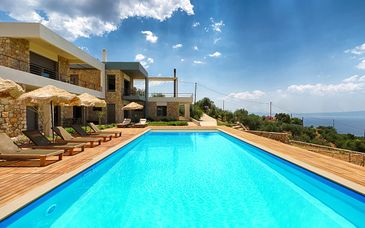 Euphoria Suites - Adults Only