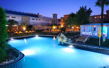 Panoramic Hotel Plaza 4*
