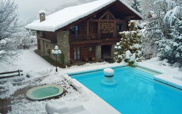 Mont Blanc Hotel Village 5*