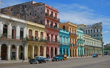 Combinato 2 notti in Hotel a L'Avana + 5 notti di soggiorno libero a Cuba