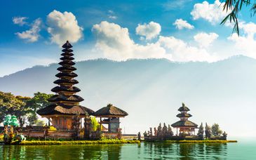 Kupu Kupu Barong 5* + Uma Sapna 5* + optioneel Lombok