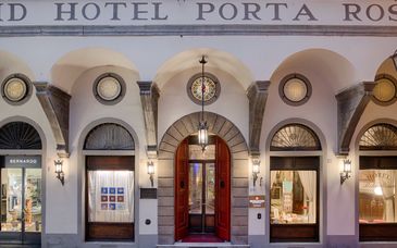 NH Porta Rossa 5*