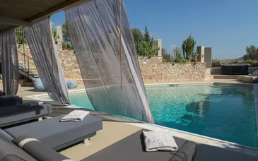 Aval Riviera Lagonisi