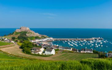 The Royal Yacht Hotel & Spa 4*