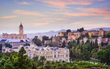 5-10 night road trip: Scenic Andalusia