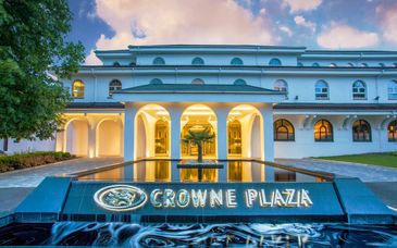 Crowne Plaza Gerrards Cross by IHG 4*