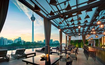 Duo: Hotel Stripes Kuala Lumpur 5* & Tanjong Jara Resort 5*