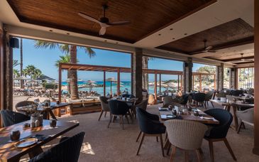 Adams Beach Hotel 5*