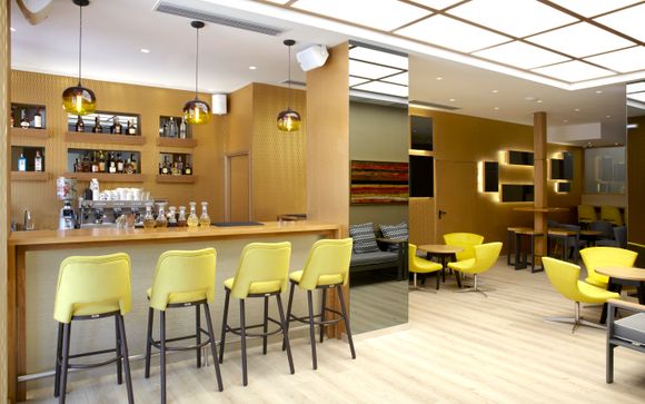 Hotel Athens Tiare 4*