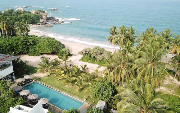 Aavya Cove Villas by Aahaasa 5*