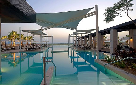 Crowne Plaza Abu Dhabi - Yas Island 4* 
