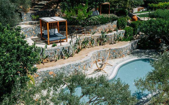 Hotel Paralos Irini Mare 4*