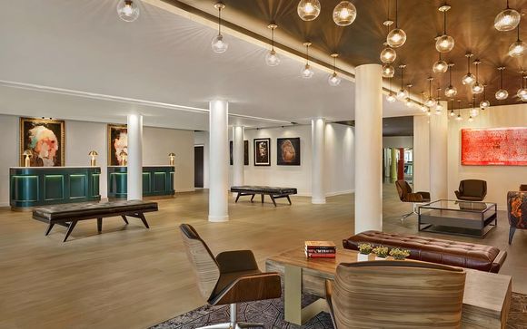 Westminster, Curio Collection by Hilton 4*
