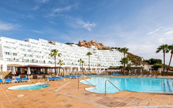 Mojácar Playa Aquapark Hotel 4*