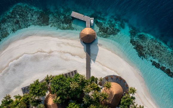Dhawa Ihuru By Banyan Tree Group 5*