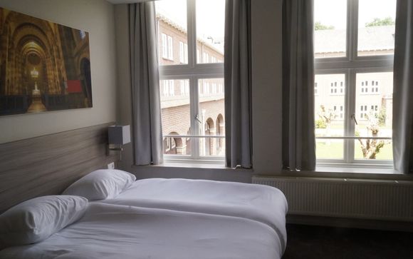 Uw hotel